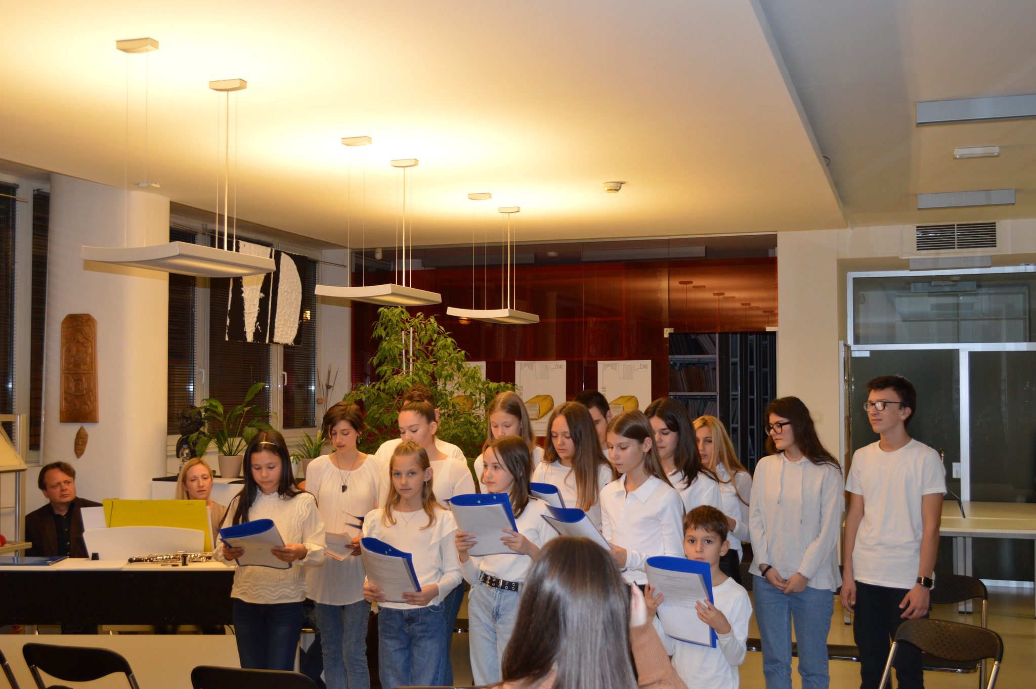 Koncert COO “Vinko Bek” i zbora “Marijine zvjezdice”